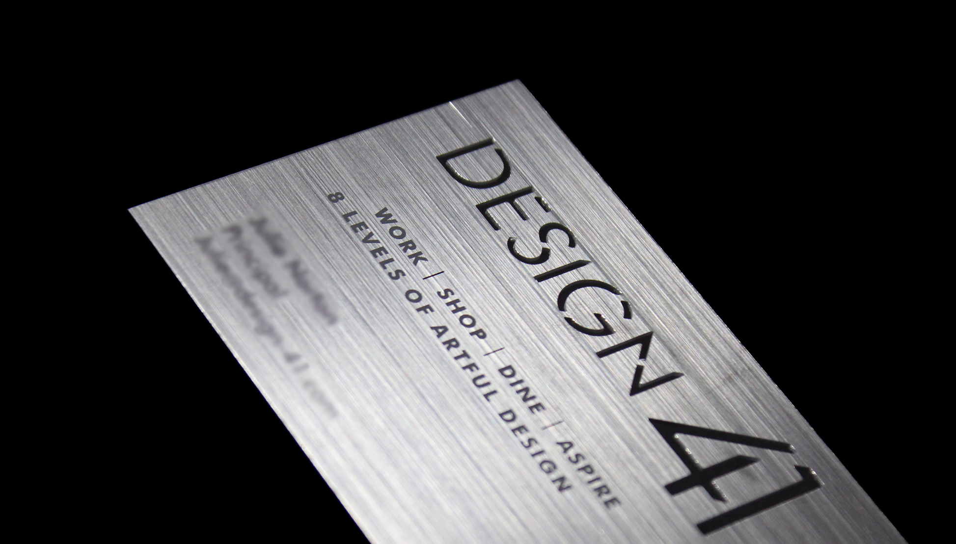 Design 41: Die Cut Plastic Business Cards with Miami Style